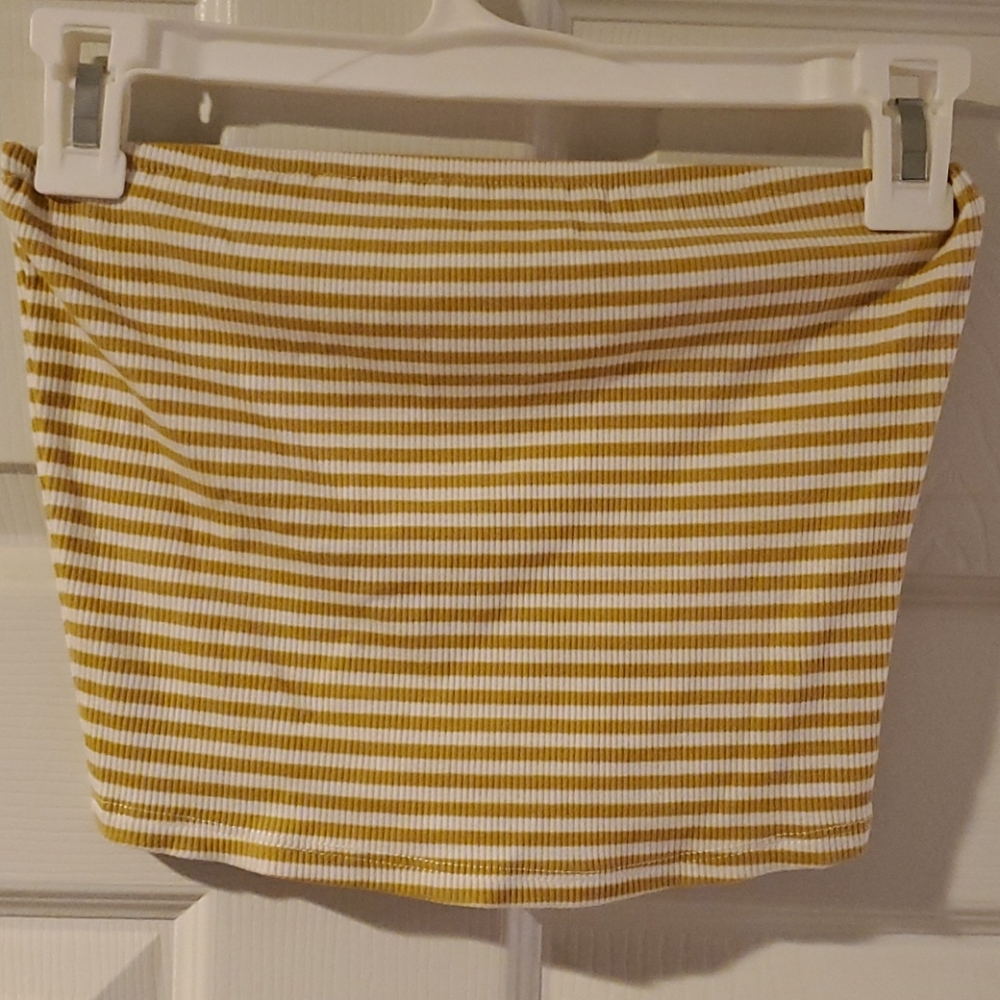 White and yellow tube crop top